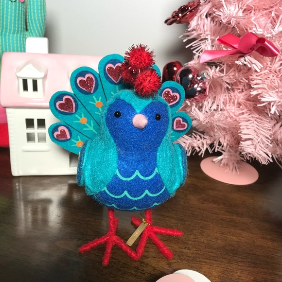 Target Spritz 2020 Peabo & Preener Peacocks Valentine’s Day Birds - Set of 2 - Picture 2 of 11